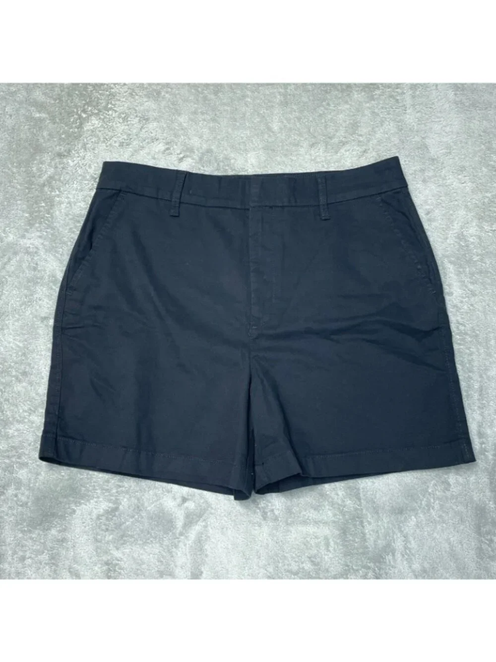 NWT Gloria Vanderbilt Women's 14 Mid Rise Stretch Twill Chino Shorts Black G2024